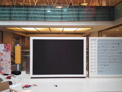 北京西單大悅城室內P3表貼全彩