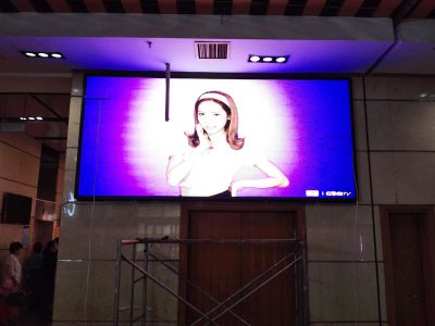 五棵松長銀大廈室內P5表貼全彩
