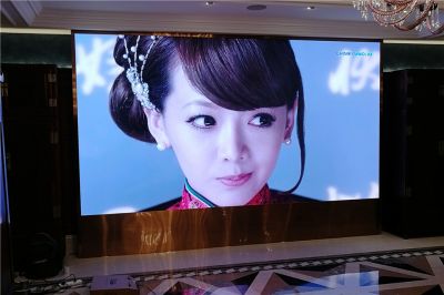 北京牛欄山二鍋頭專賣店室內P1.66超清小間距LED顯示屏項目（安裝地點：國際財經中心2樓牛欄山專賣）